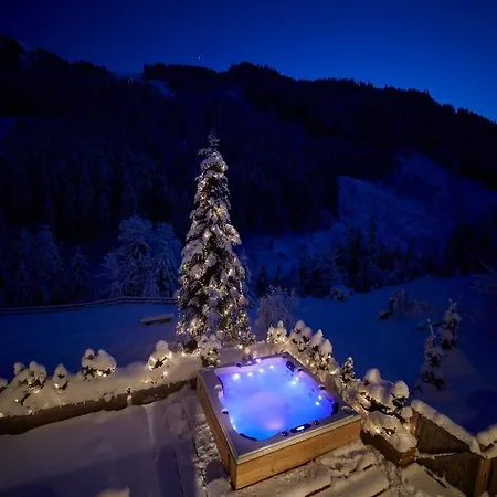 Tannenbaum Saalbach-Hinterglemm