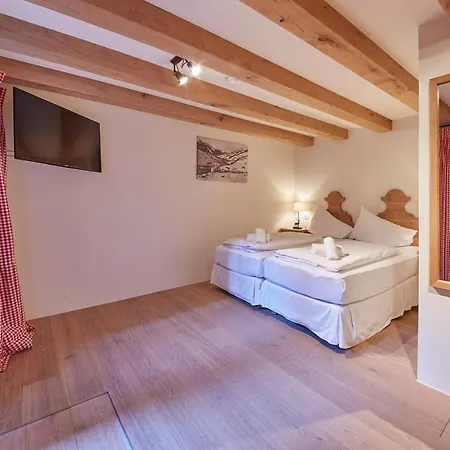 Tannenbaum Alpesi faház