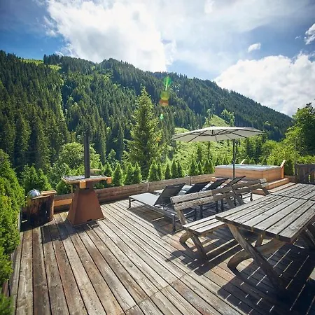 Tannenbaum * Saalbach-Hinterglemm