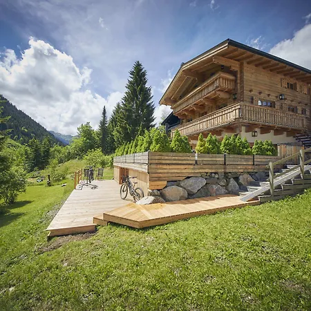 Tannenbaum Chalet Saalbach-Hinterglemm