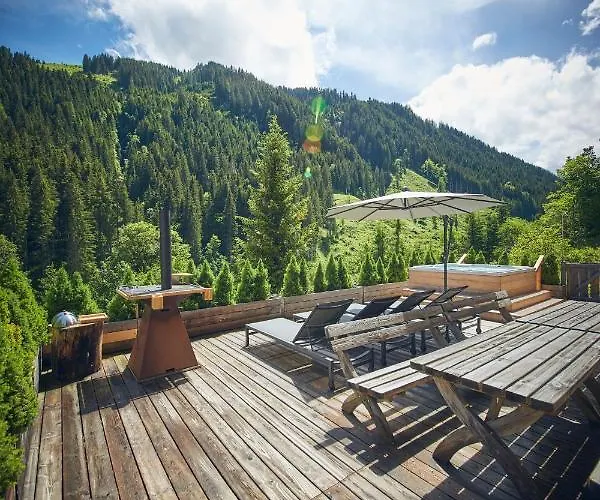 Tannenbaum * Saalbach-Hinterglemm